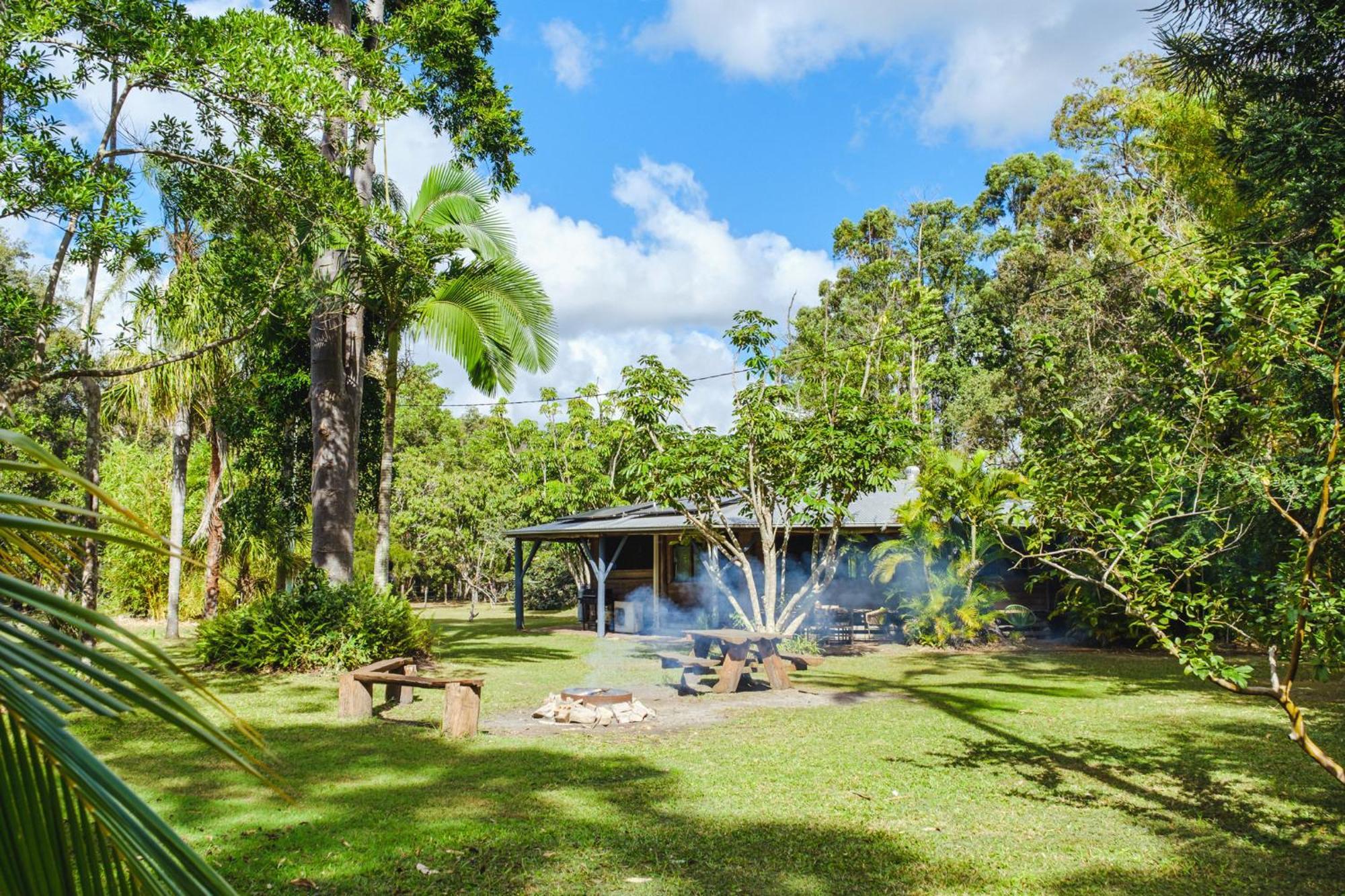 Villa Getaways At Byfield Exterior foto